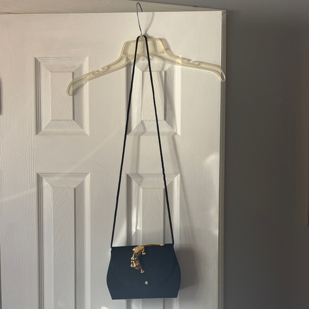 Elegant Black Shoulder Bag